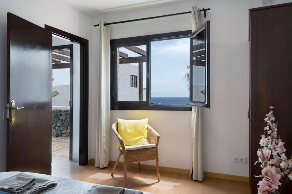 Playa Marina Ocean View Eco Bungalow Arrieta  Esterno foto